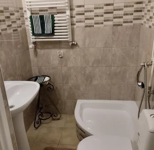 דירה Apartament Z Tarasem צ'סטוצ'ובה